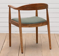 Chaise avec accoudoirs